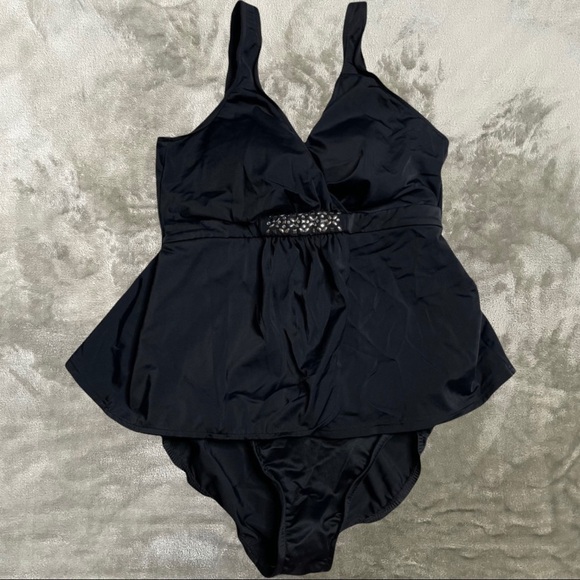 Trimshaper Black Jeweled One Piece Swimsuit with Stud Embellishment Size 12 - Picture 1 of 9